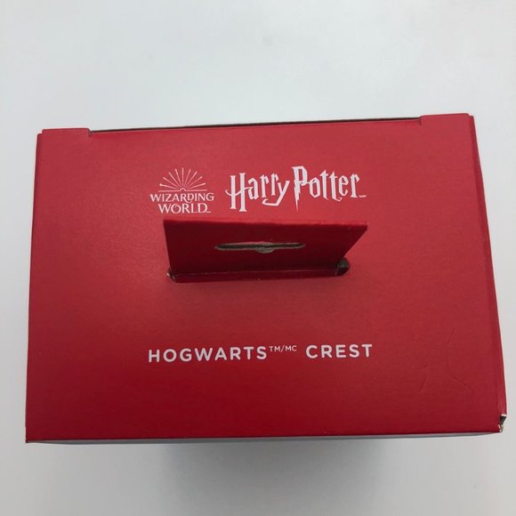 Harry Potter Hogwarts Crest Ornament 2021 - Picture 3 of 4